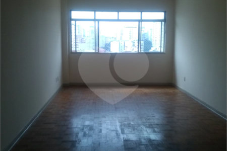 Apartamento à venda com 3 quartos, sendo 2 suítes, em Perdizes, São Paulo, SP