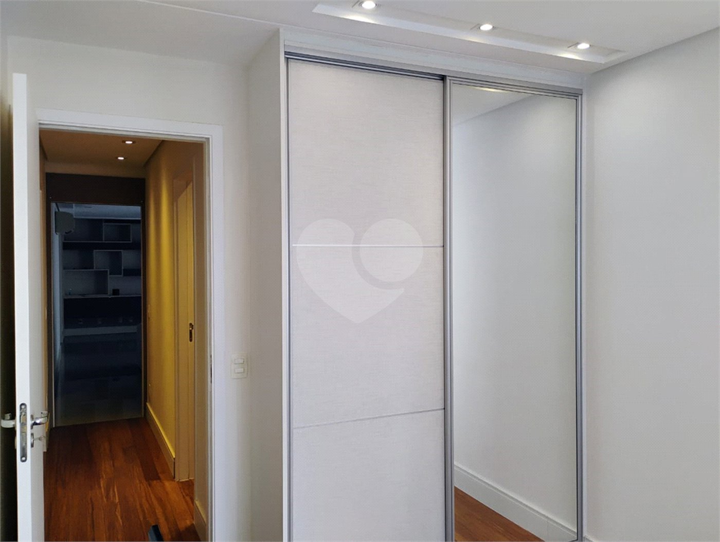 Apartamento à venda com 3 quartos, sendo 1 suíte, no Centro, São Bernardo do Campo, SP