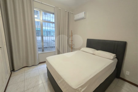 Apartamento à venda com 3 quartos, sendo 1 suíte, em Copacabana, Rio de Janeiro, RJ