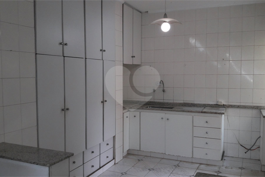 Sobrado à venda com 4 quartos, sendo 2 suítes, em Mandaqui, São Paulo, SP