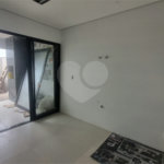 Casa à venda com 3 quartos, sendo 1 suíte, no condomínio Residencial Horto Villagio, Sorocaba - SP