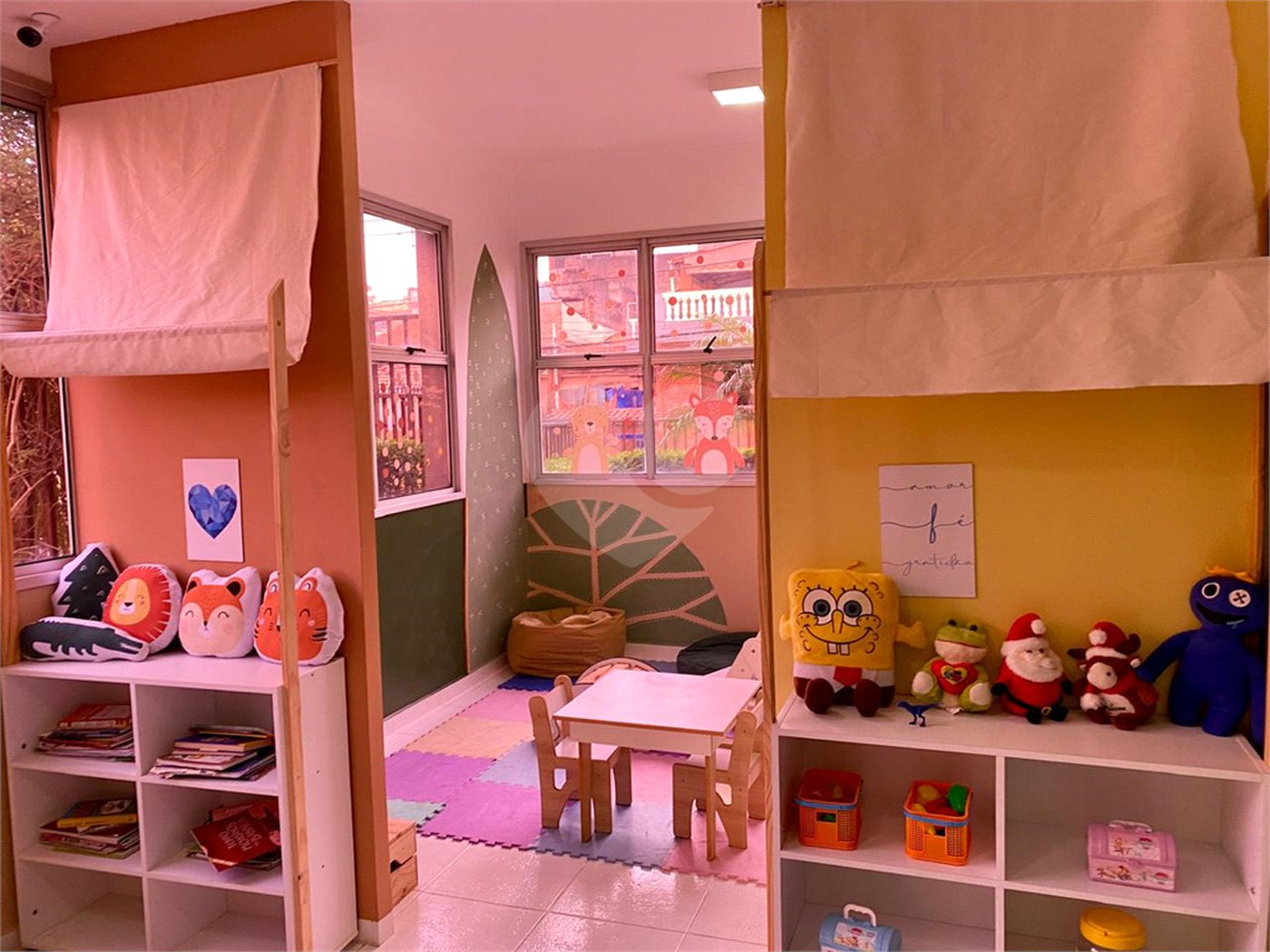 Apartamento à venda com 3 quartos, sendo 1 suíte,  em Saúde, São Paulo, SP