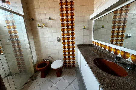 Sobrado à venda com 3 quartos, sendo 1 suíte, em Rolinópolis, São Paulo, SP