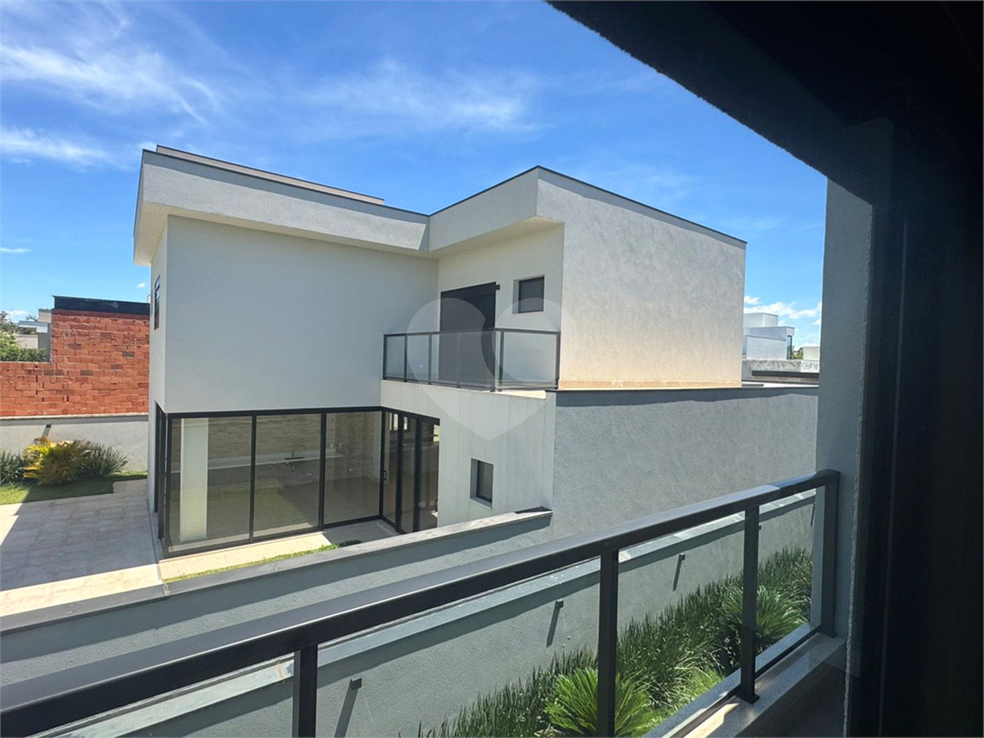 Casa à venda com 4 suítes no condomínio Villas do Golf, Itu - SP