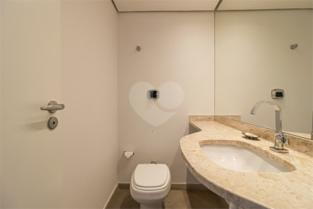 Apartamento à venda com 3 suítes em Cidade Monções, São Paulo, SP