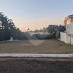 Terreno à venda no condomínio Vale das Rosas, Araraquara - SP