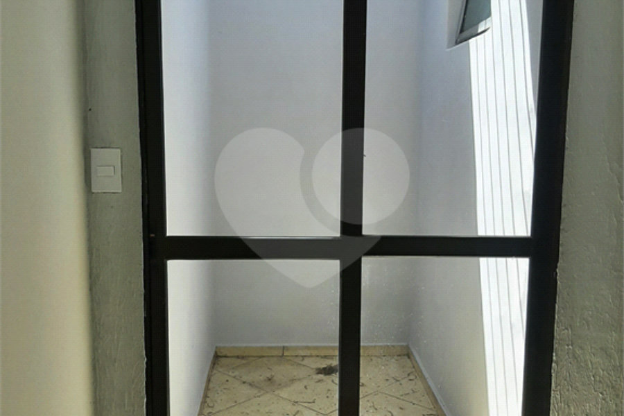 Casa Térrea à venda com 3 quartos, sendo 1 suíte, em Vila Isolina Mazzei, São Paulo, SP