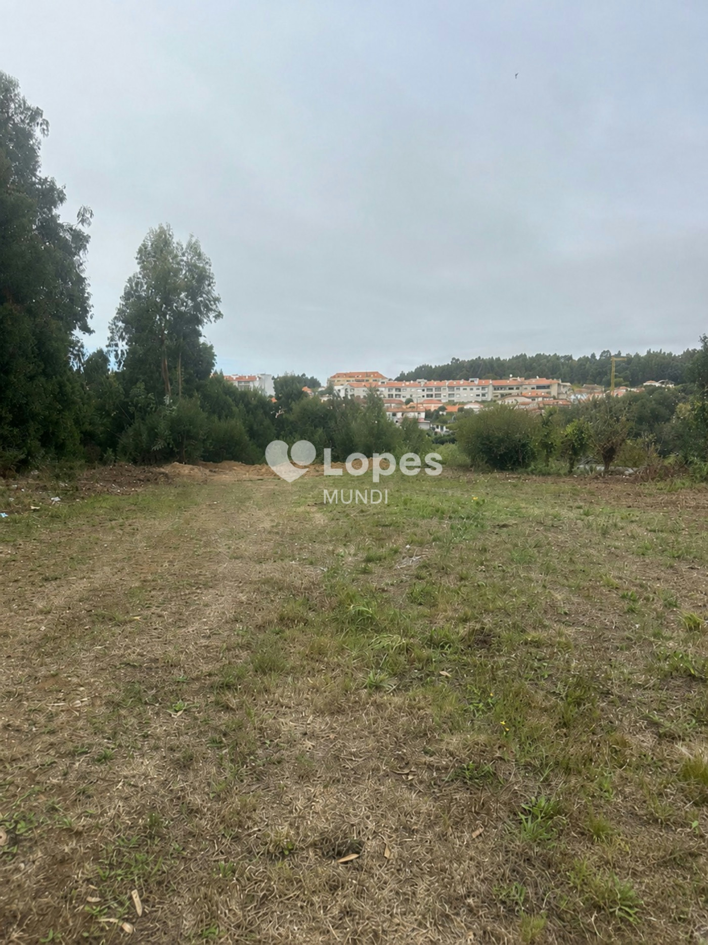 Terreno para construção à venda em Valadares, Vila Nova de Gaia, Portugal – 2.284 m²
