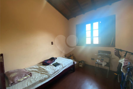 Casa à venda com 2 quartos, sendo 1 suíte,  em Jardim Alvinópolis Ii, Atibaia, SP