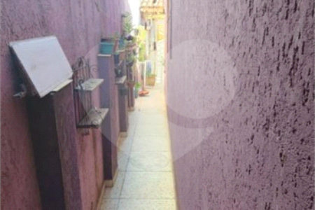Casa Térrea à venda com 3 quartos, sendo 2 suítes, em Vila Medeiros, São Paulo, SP