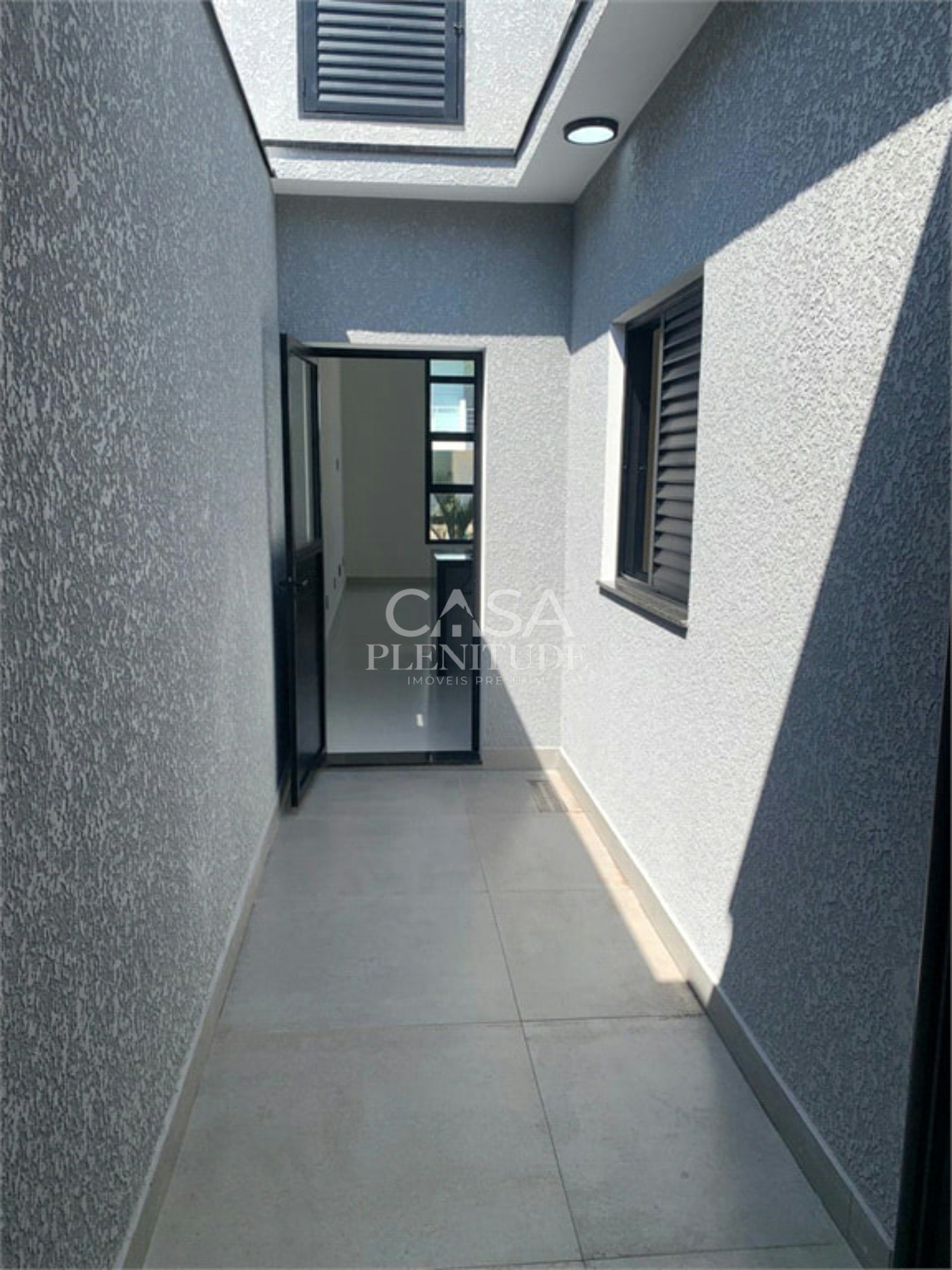 Casa em condomínio à venda com 3 quartos, sendo 1 suíte, em Cajuru do Sul, Sorocaba, SP