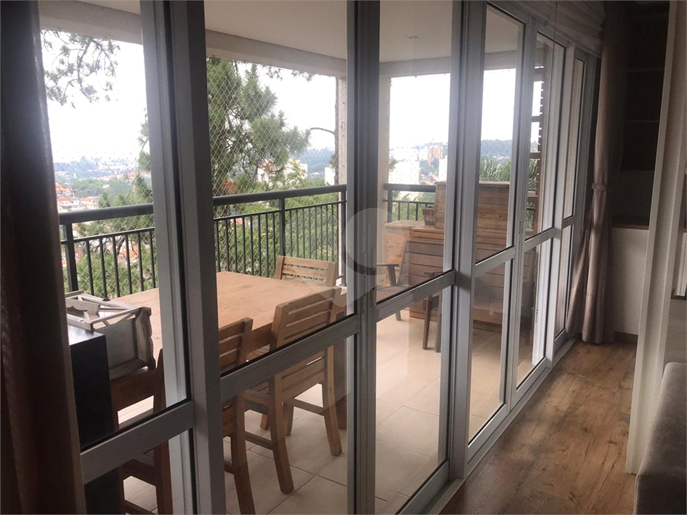 Apartamento à venda com 3 quartos, sendo 1 suíte,  em Tremembé, São Paulo, SP