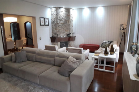 Casa à venda com 4 suítes em Lar São Paulo, São Paulo, SP