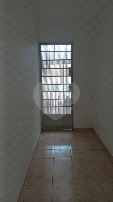 Sobrado à venda com 4 quartos, sendo 1 suíte, em Vila Mazzei, São Paulo, SP