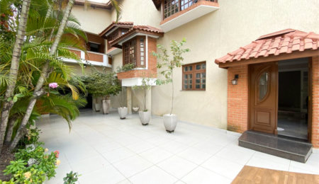 Casa à venda com 3 quartos, sendo 1 suíte,  em Santana, São Paulo, SP