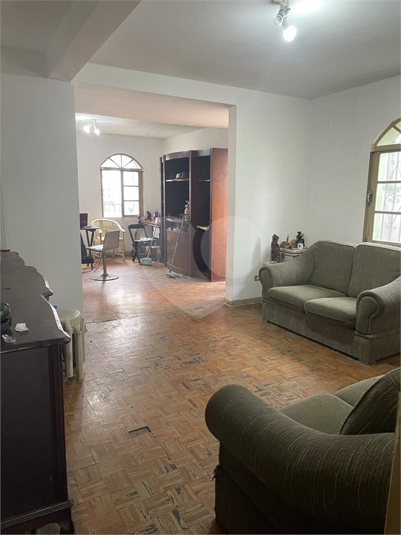 Sobrado à venda com 4 quartos, sendo 1 suíte, em Mandaqui, São Paulo, SP