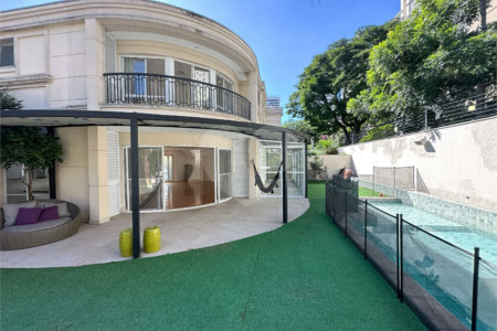 Casa à venda com 4 suítes no condomínio Quadra Real Campo Belo, São Paulo - SP