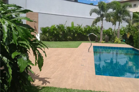 Casa à venda com 3 suítes em Moinho Velho, Cotia, SP