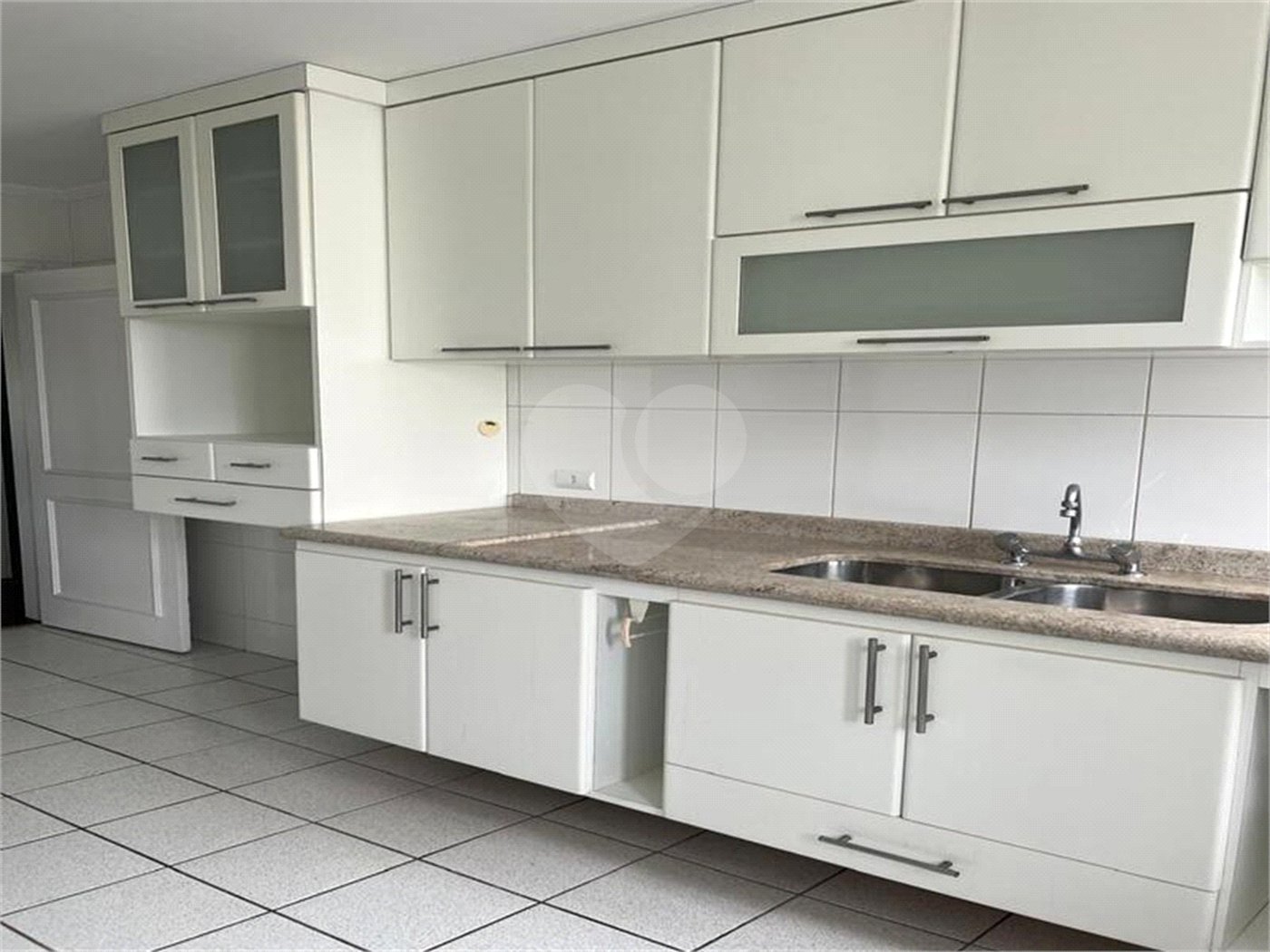 Apartamento à venda com 4 quartos, sendo 2 suítes, em Paraisópolis, São Paulo, SP