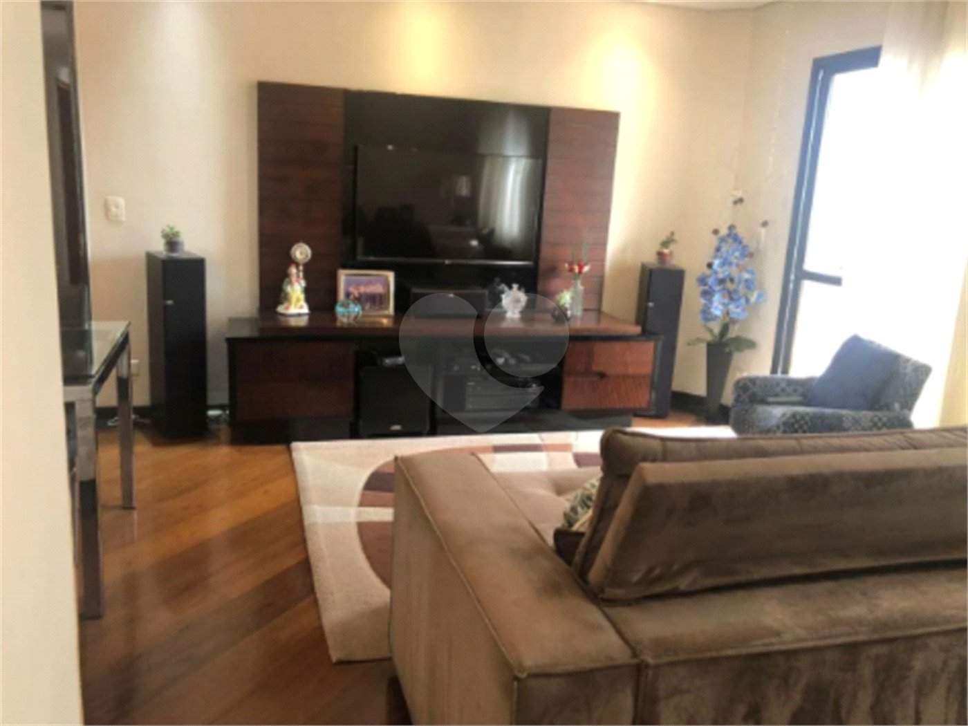 Apartamento à venda com 3 quartos, sendo 1 suíte, em Vila Regente Feijó, São Paulo, SP