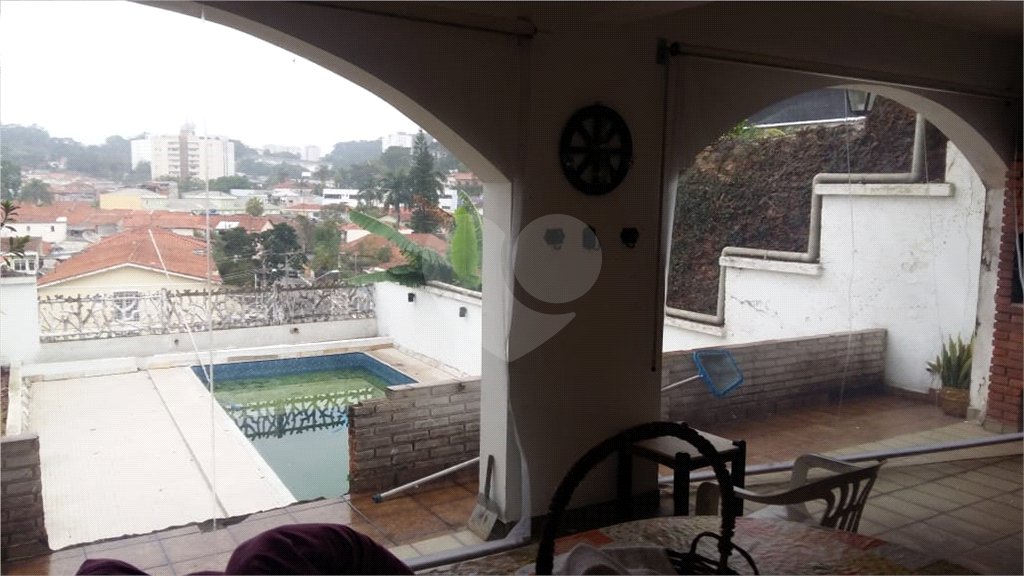Sobrado à venda com 4 suítes em Tremembé, São Paulo, SP