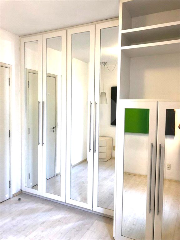 DUPLEX REFORMADO, 02 DORMITORIOS, 01 VAGA C/ ARMARIOS, VARANDA AMPLA, LAZER DE CLUBE!!!