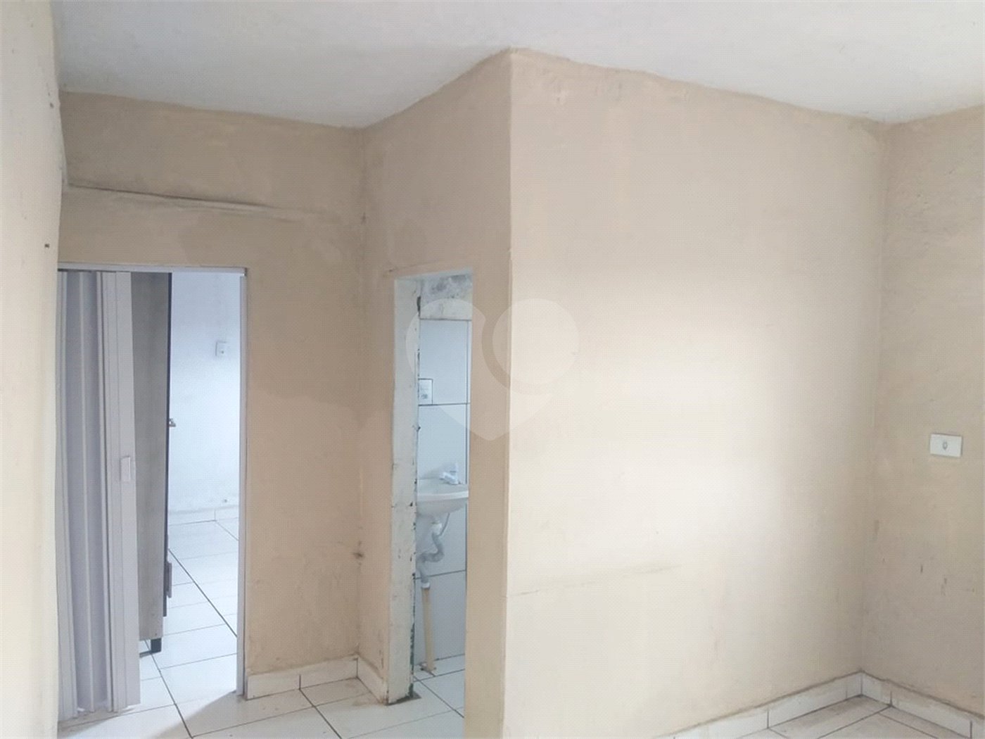 Casa à venda com 4 quartos, sendo 3 suítes, em Jardim Alvinópolis, Atibaia, SP