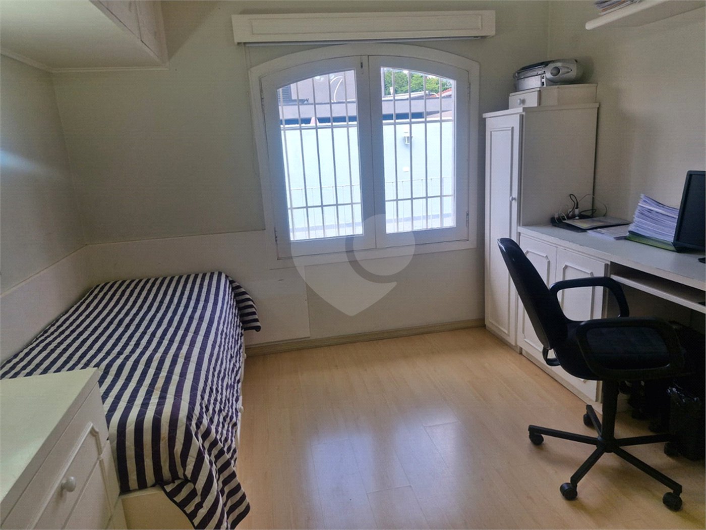 Casa à venda com 4 quartos, sendo 1 suíte, em Brooklin, São Paulo, SP