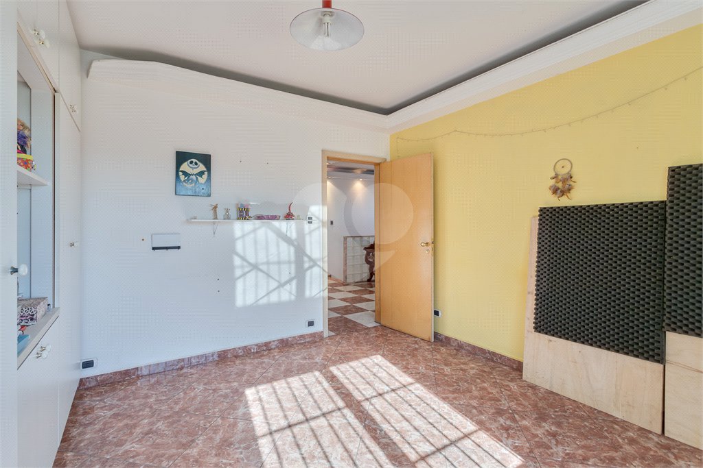 Casa à venda com 3 quartos, sendo 1 suíte, em Brooklin, São Paulo, SP