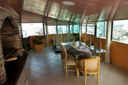 Triplex à venda com 4 suítes em Vila Paulicéia, São Paulo, SP