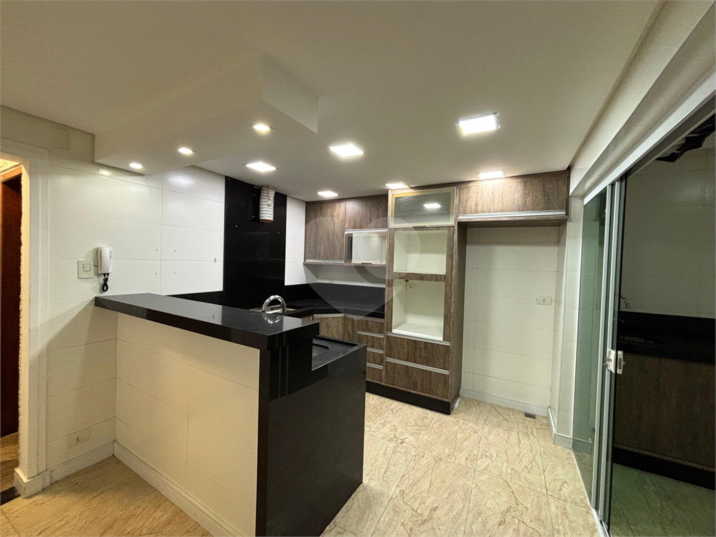 Casa à venda com 3 quartos, sendo 1 suíte,  em Jardim Santa Mena, Guarulhos, SP