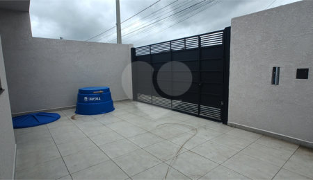 Casa Térrea à venda com 3 quartos, sendo 1 suíte,  em Nova Cerejeira, Atibaia, SP