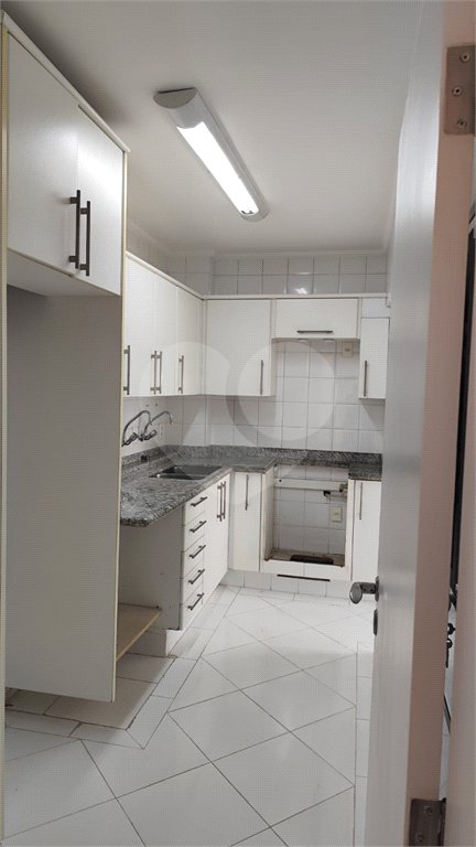 Apartamento à venda com 3 quartos, sendo 1 suíte, em Vila Guarani (z Sul), São Paulo, SP