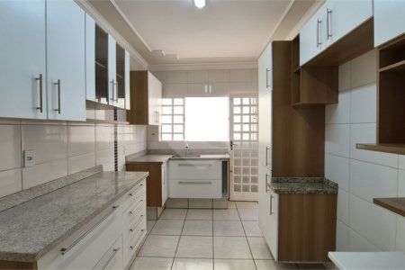 Casa à venda com 4 quartos em Residencial e Comercial Palmares, Ribeirão Preto, SP