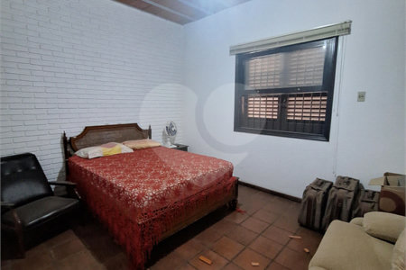 Casa à venda com 3 quartos, sendo 1 suíte, no Centro, Vinhedo, SP