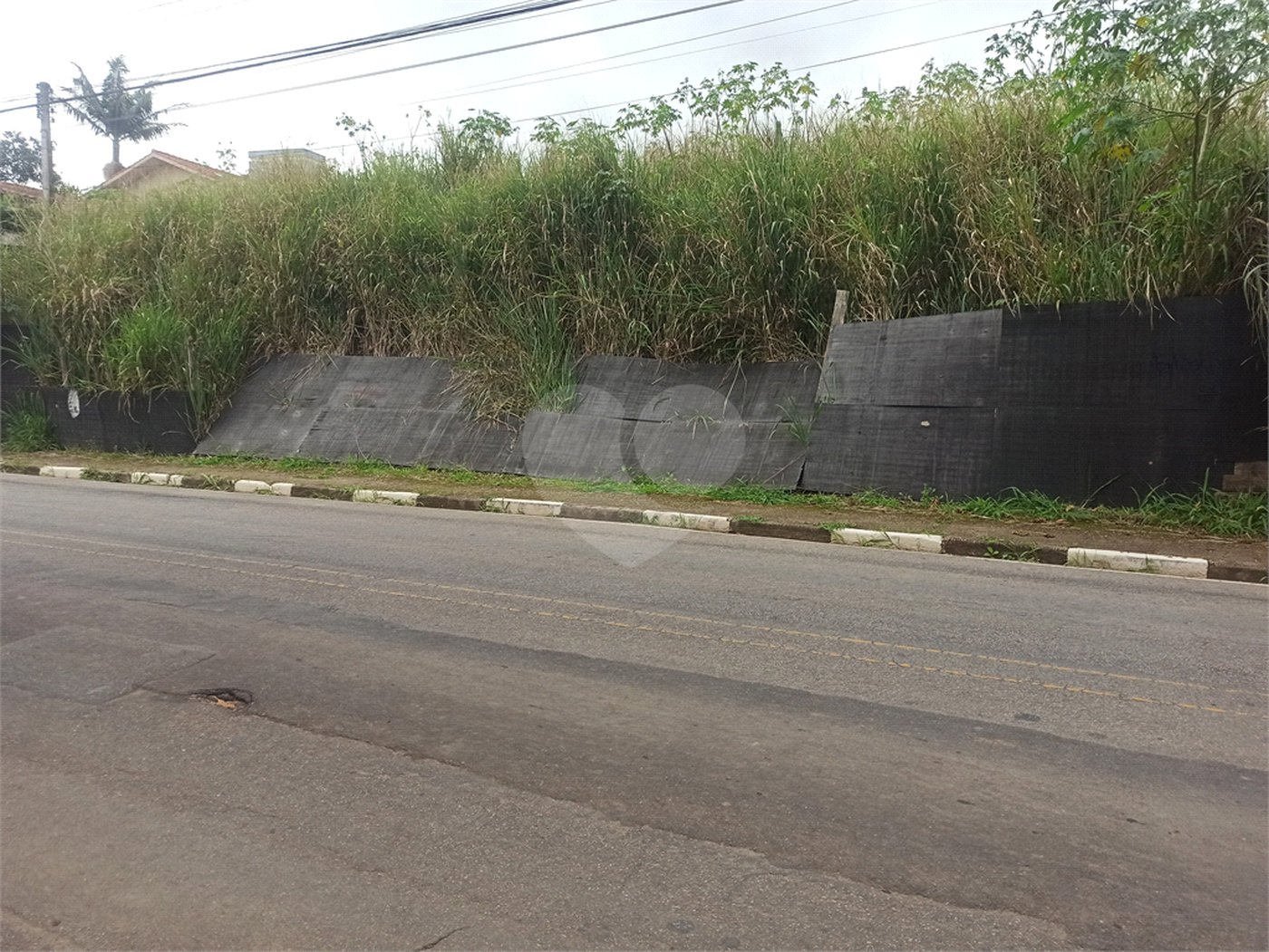 Terreno à venda em Nova Gardênia, Atibaia, SP