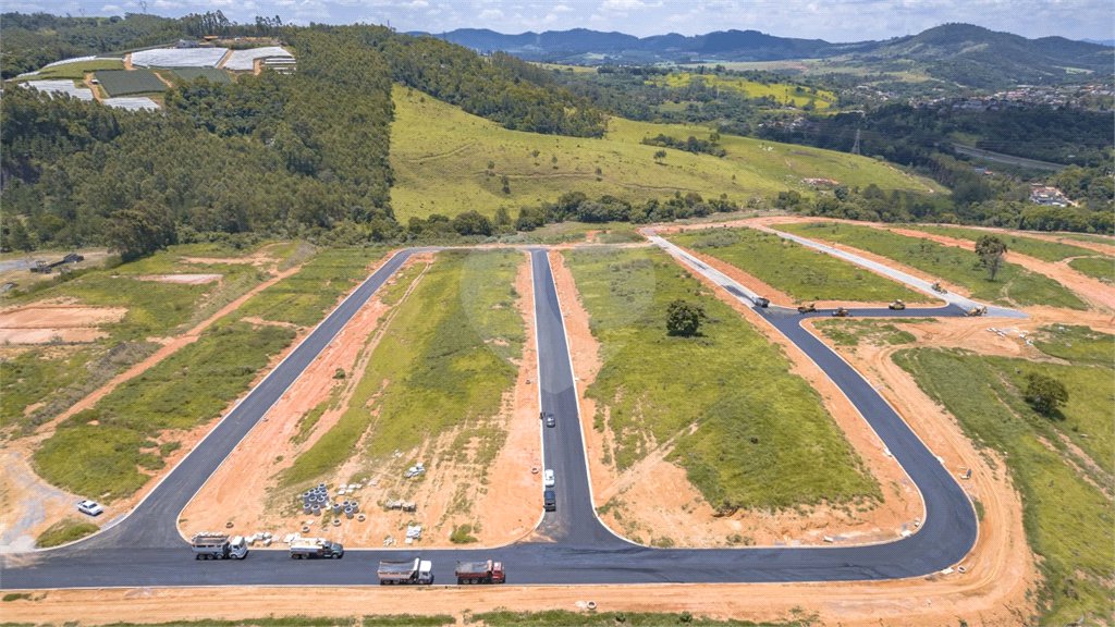 Terreno à venda no condomínio Parque Serras de Atibaia 3, Atibaia - SP
