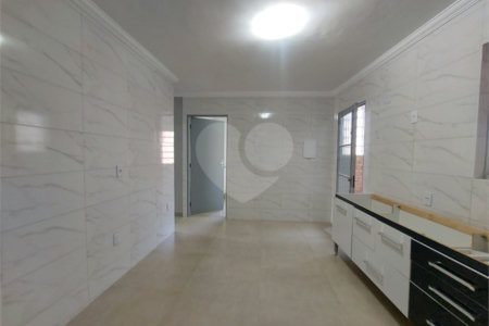Casa Térrea para alugar em Vila Santa Edwiges, São Paulo, SP
