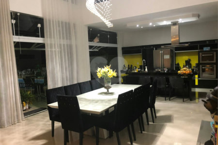 Casa à venda com 3 suítes no condomínio Village Ipanema 1, Araçoiaba da Serra - SP