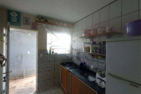 Casa à venda com 2 quartos em Cambuí, Itapetininga, SP