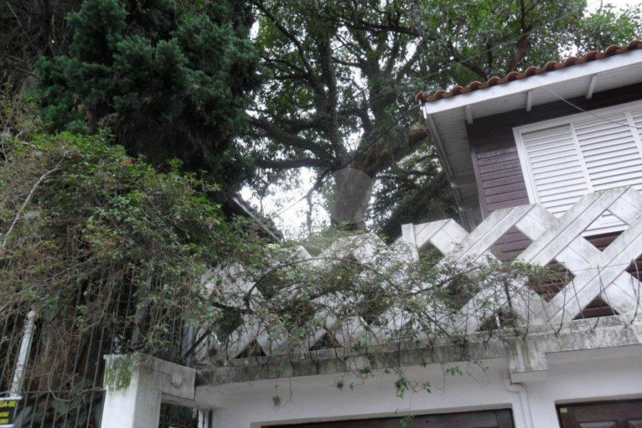 Sobrado à venda com 3 quartos, sendo 1 suíte, em Vila Albertina, São Paulo, SP