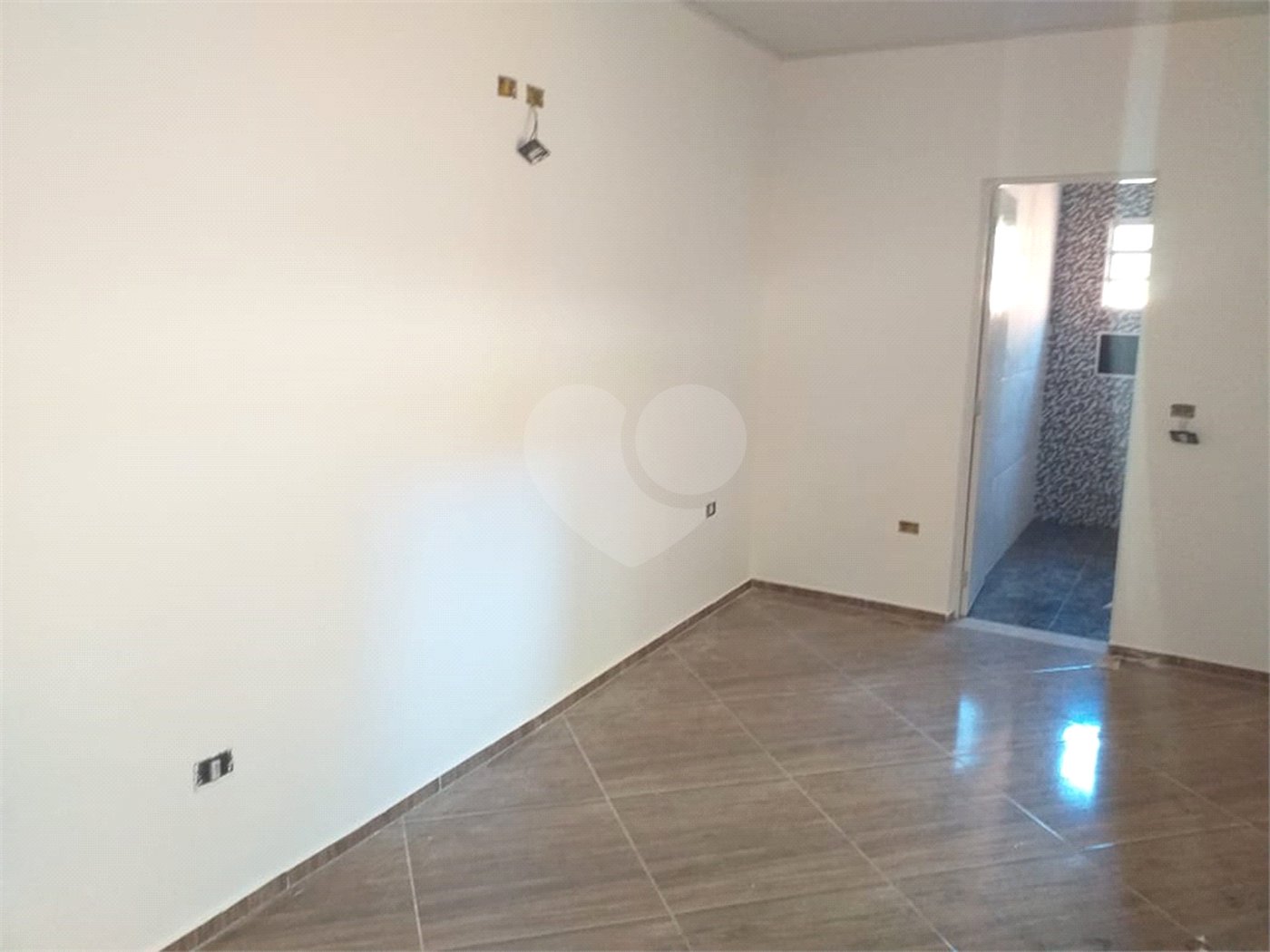 Sítio à venda com 4 quartos, sendo 1 suíte,  em Cruz das Almas, Biritiba-mirim, SP