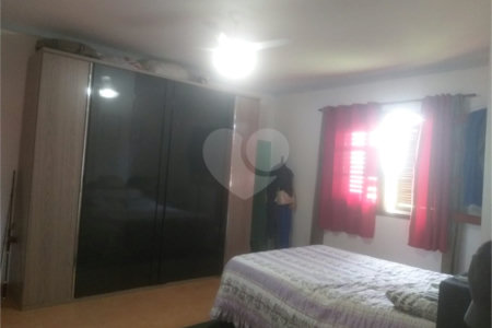 Chácara à venda com 3 quartos, sendo 1 suíte, em Colinas de Indaiatuba, Indaiatuba, SP