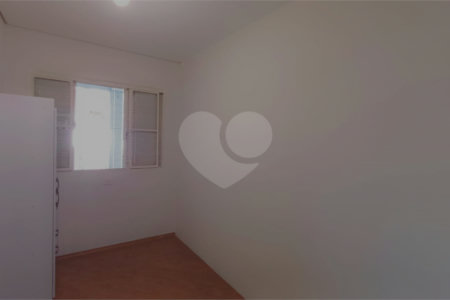 Sobrado à venda com 3 quartos em Bonfim, Osasco, SP