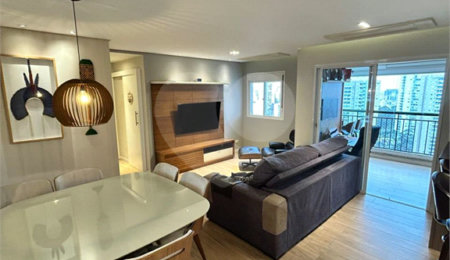 Apartamento à venda com 2 quartos, sendo 1 suíte,  em Parque Reboucas, São Paulo, SP