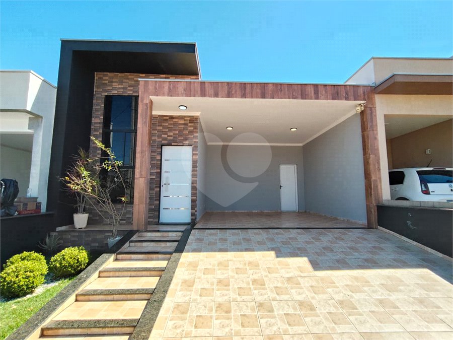 Casa à venda com 3 quartos no condomínio Residencial Lago dos Ipês, Itapetininga - SP