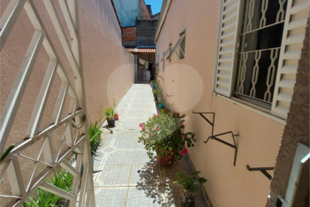 Sobrado à venda com 3 quartos, sendo 2 suítes, em Jardim Alvinópolis, Atibaia, SP