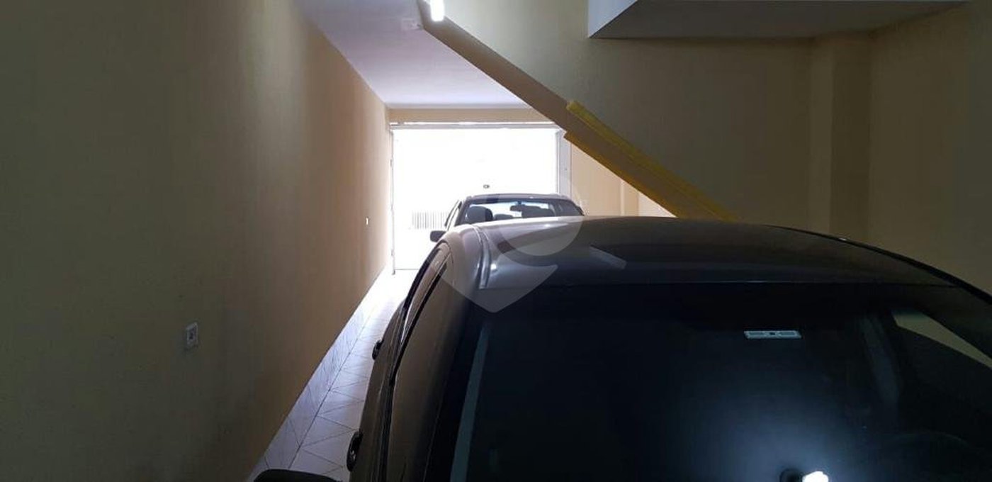 Sobrado à venda com 4 quartos, sendo 3 suítes, em Jardim Virginia Bianca, São Paulo, SP