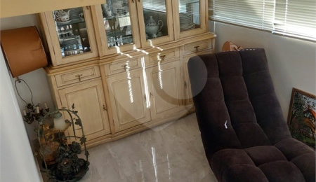 Casa à venda com 3 quartos, sendo 1 suíte,  em Jardim Leonor, São Paulo, SP