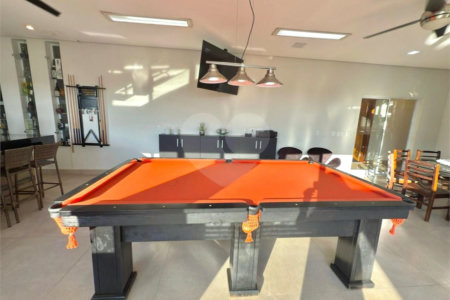 Casa à venda com 4 quartos, sendo 3 suítes, no condomínio Vila Hípica II, Vinhedo - SP